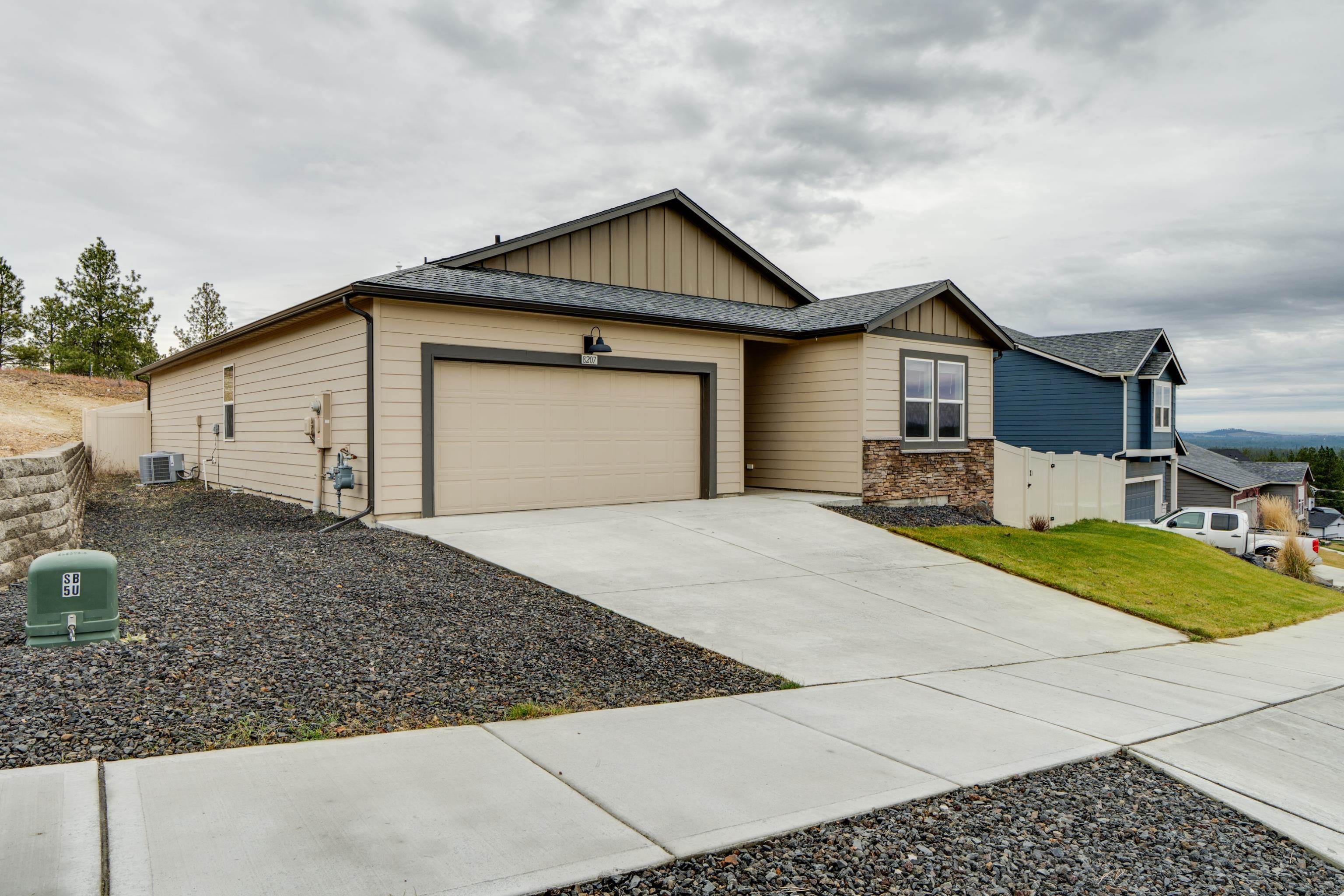 8207 South Avery Street Cheney, WA 99004 - Photo 3 of 43