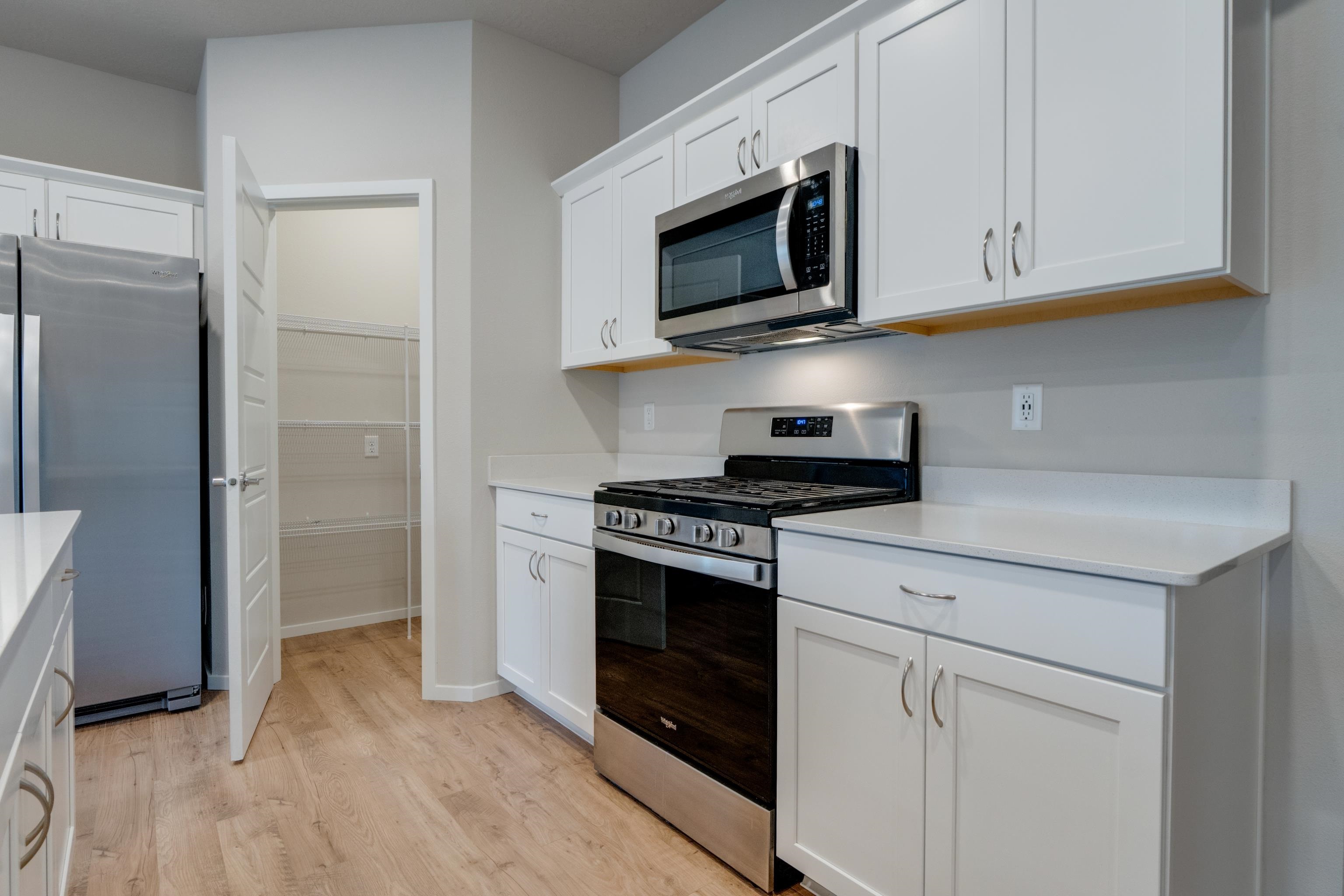 8207 South Avery Street Cheney, WA 99004 - Photo 7 of 43