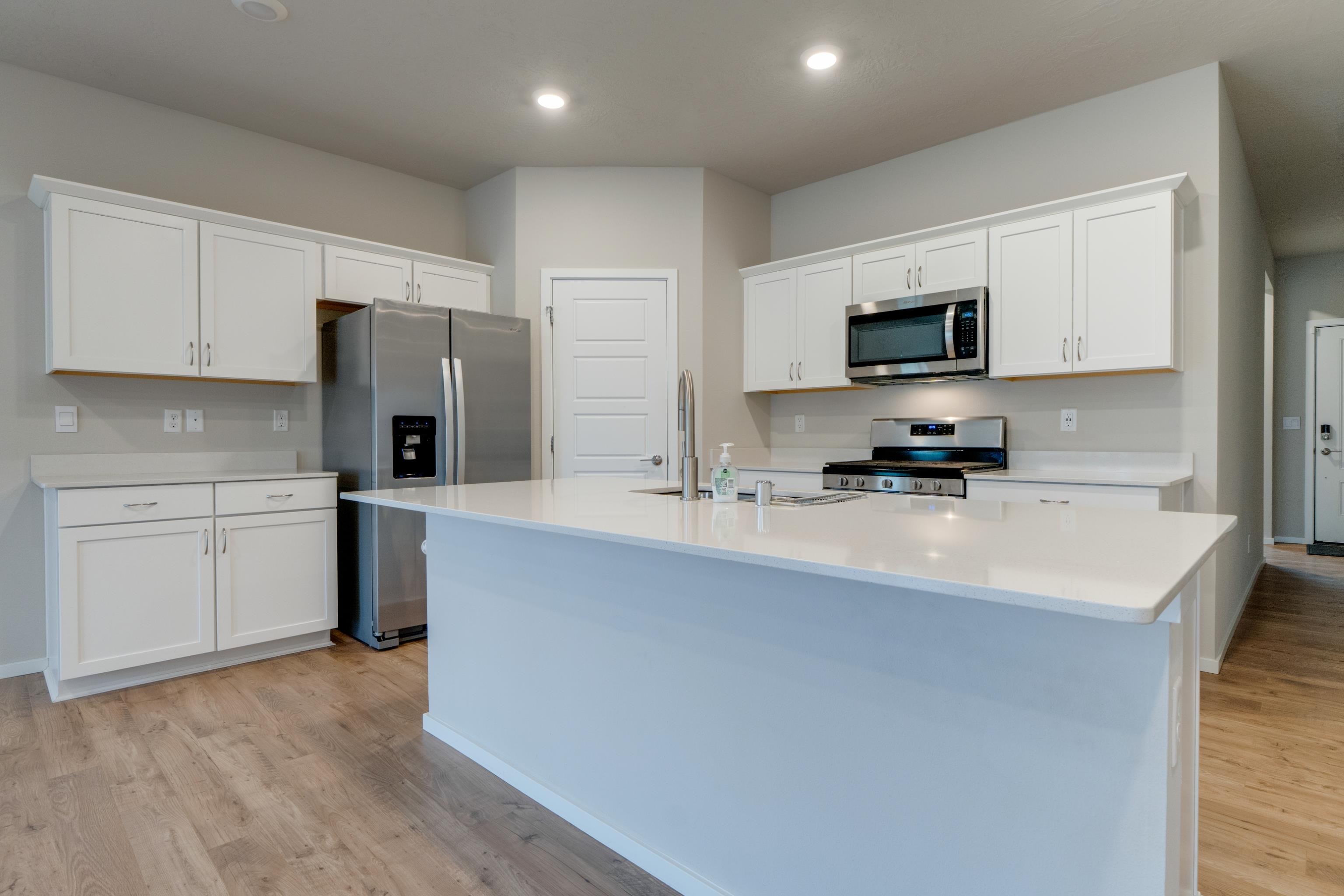8207 South Avery Street Cheney, WA 99004 - Photo 10 of 43