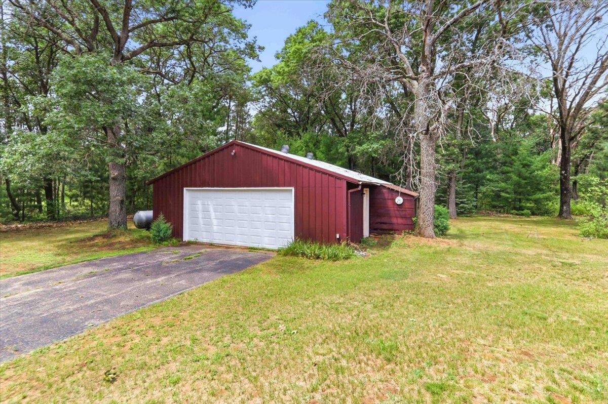 1312 County Rd F Adams, WI 53910 - Photo 4 of 60