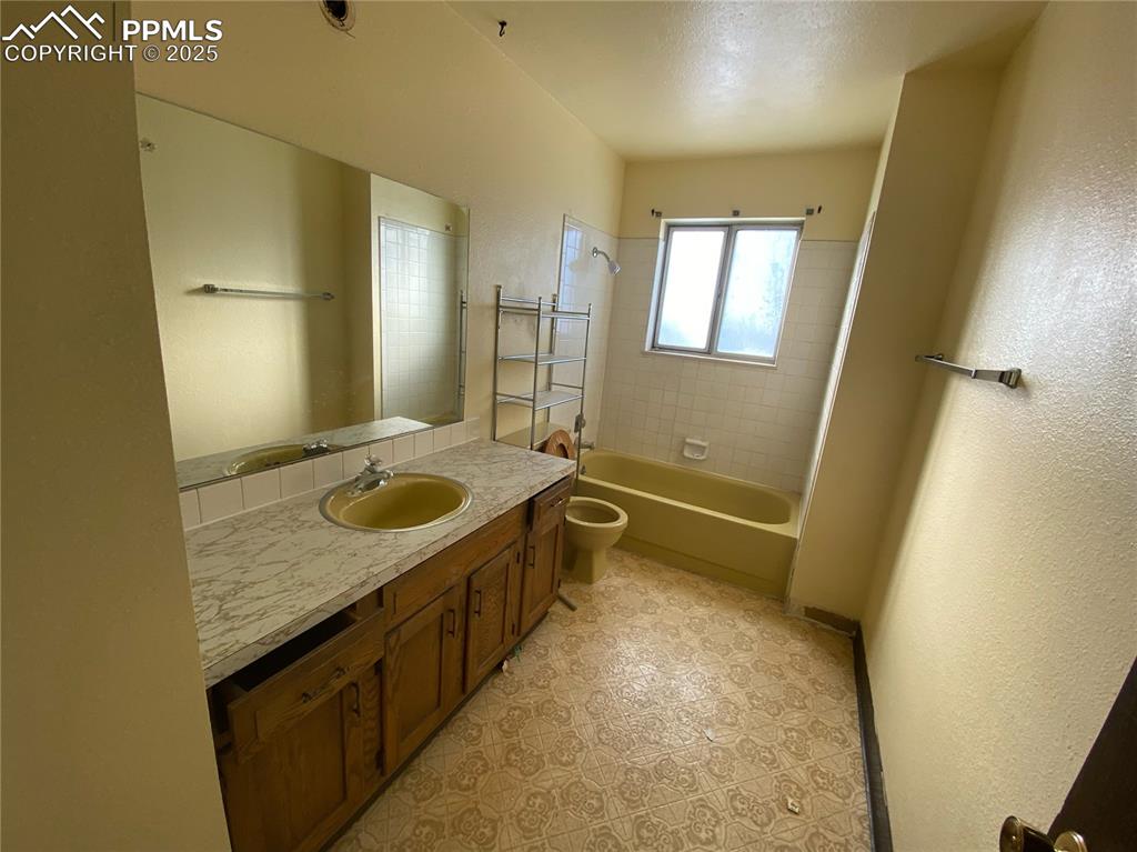 29380 Windrow Road Pueblo, CO 81006 - Photo 3 of 7