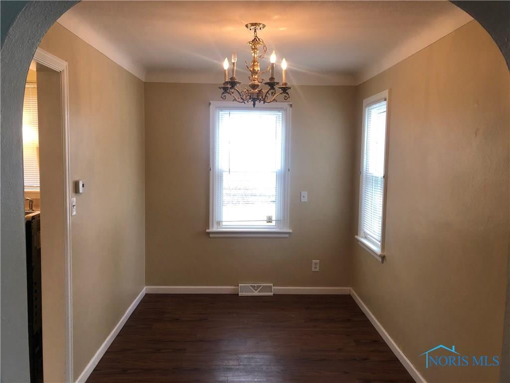 921 Searles Road Toledo, OH 43607 - Photo 5 of 23 Photo 5