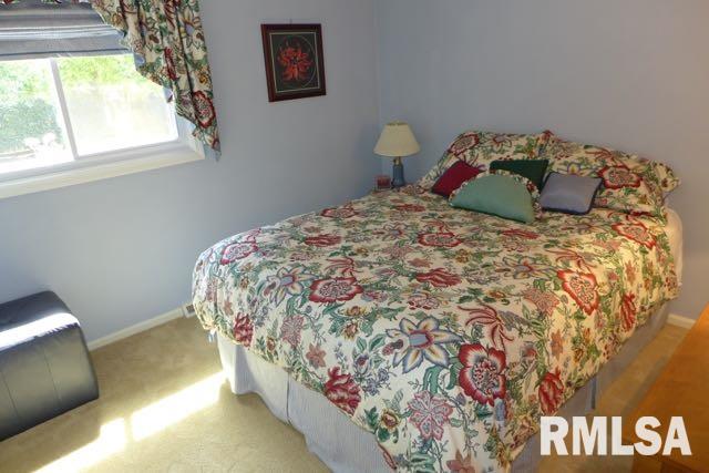 6712 North Post Oak Road Peoria, IL 61615 - Photo 17 of 29 Gallery Image 17