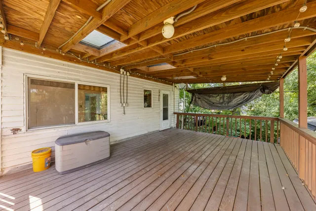 $450,000 | 410 Chicago Avenue, Clarendon Hills, IL 60514