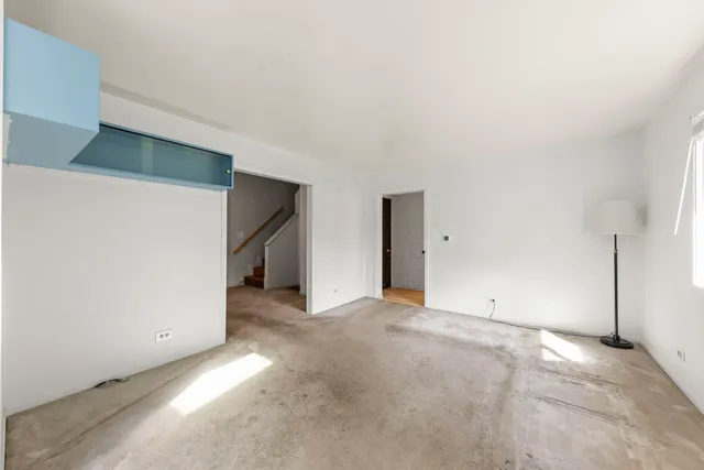 $450,000 | 410 Chicago Avenue, Clarendon Hills, IL 60514