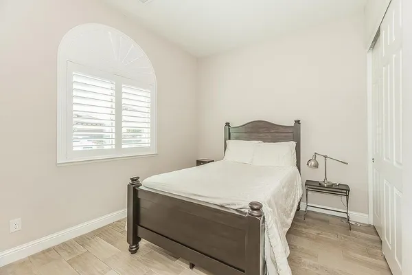 $680,000 | 1924 East Via Fiore Avenue, Fresno, CA 93730