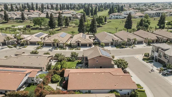 $680,000 | 1924 East Via Fiore Avenue, Fresno, CA 93730