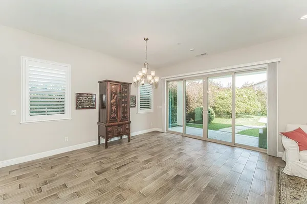 $680,000 | 1924 East Via Fiore Avenue, Fresno, CA 93730