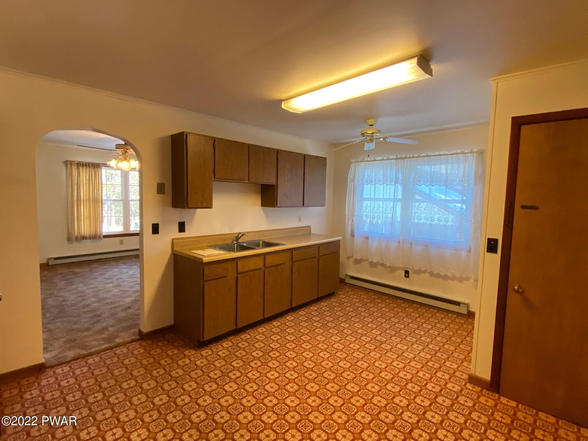 26 Patterson Street Waymart, PA 18472 - Photo 10 of 35