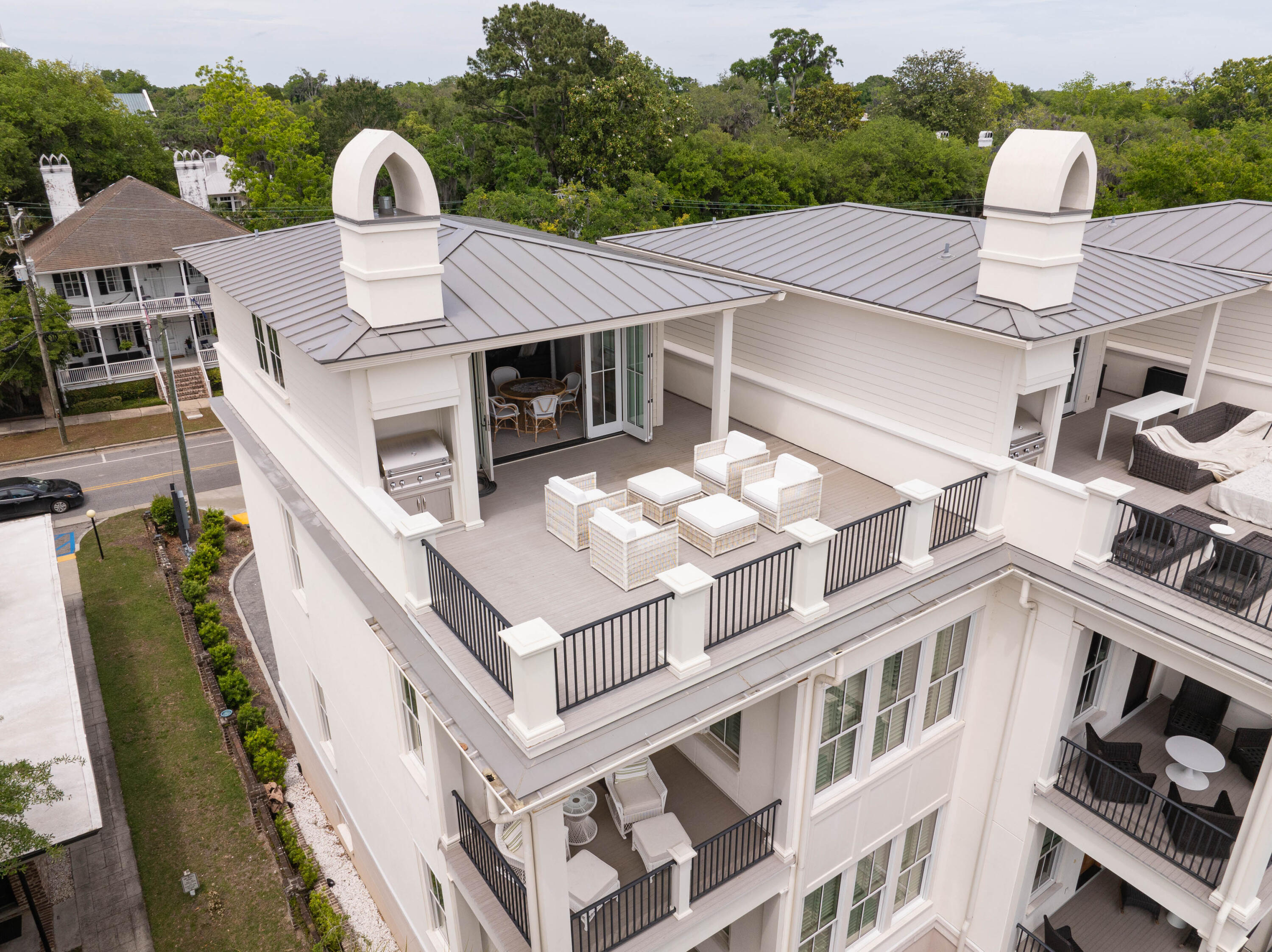 1109 Bay Street Beaufort, SC 29902 - Photo 52 of 52 1109 Bay St Drone-51