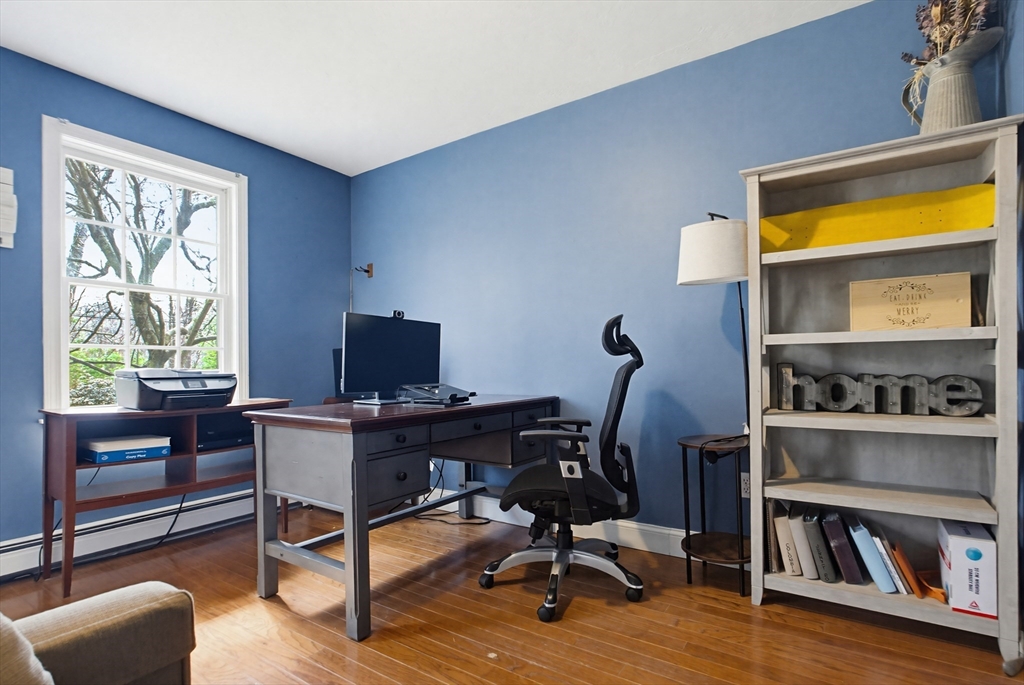 6 Walker Pond Road Sturbridge, MA 01566 - Photo 11 of 42