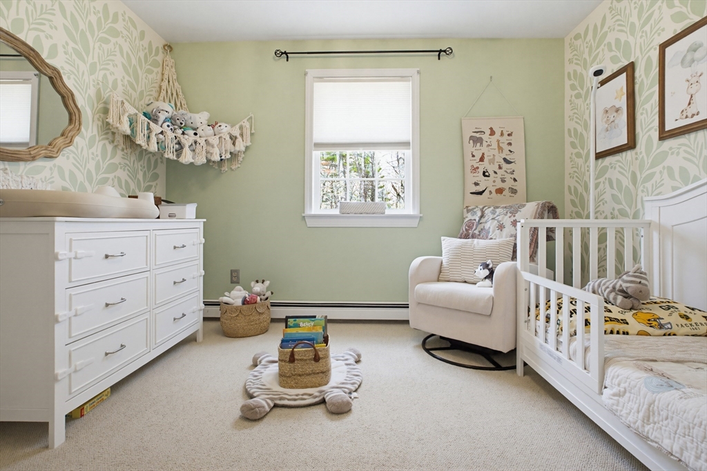 6 Walker Pond Road Sturbridge, MA 01566 - Photo 16 of 42