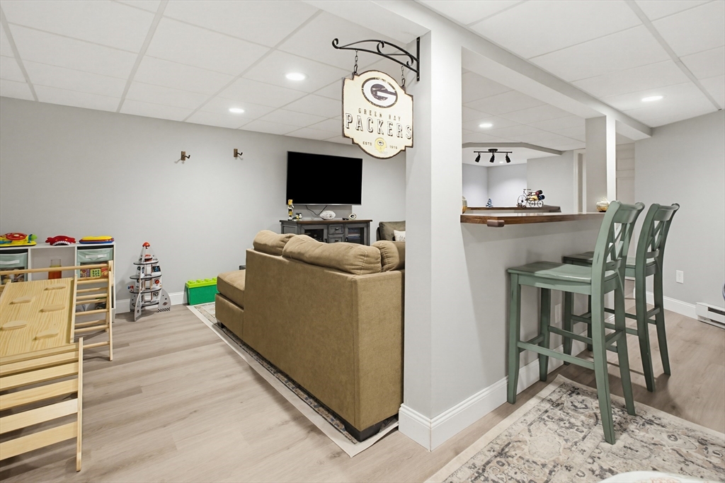 6 Walker Pond Road Sturbridge, MA 01566 - Photo 28 of 42