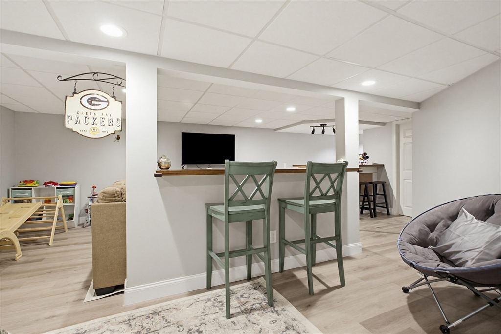 6 Walker Pond Road Sturbridge, MA 01566 - Photo 30 of 42