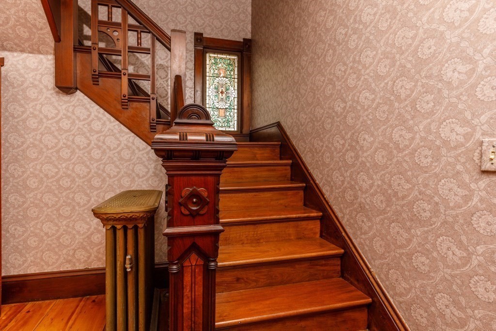 196 Chestnut Street Gardner, MA 01440 - Photo 14 of 30 a view of entryway with a front door