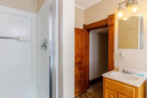 $524,900 | 196 Chestnut Street, Gardner, MA 01440