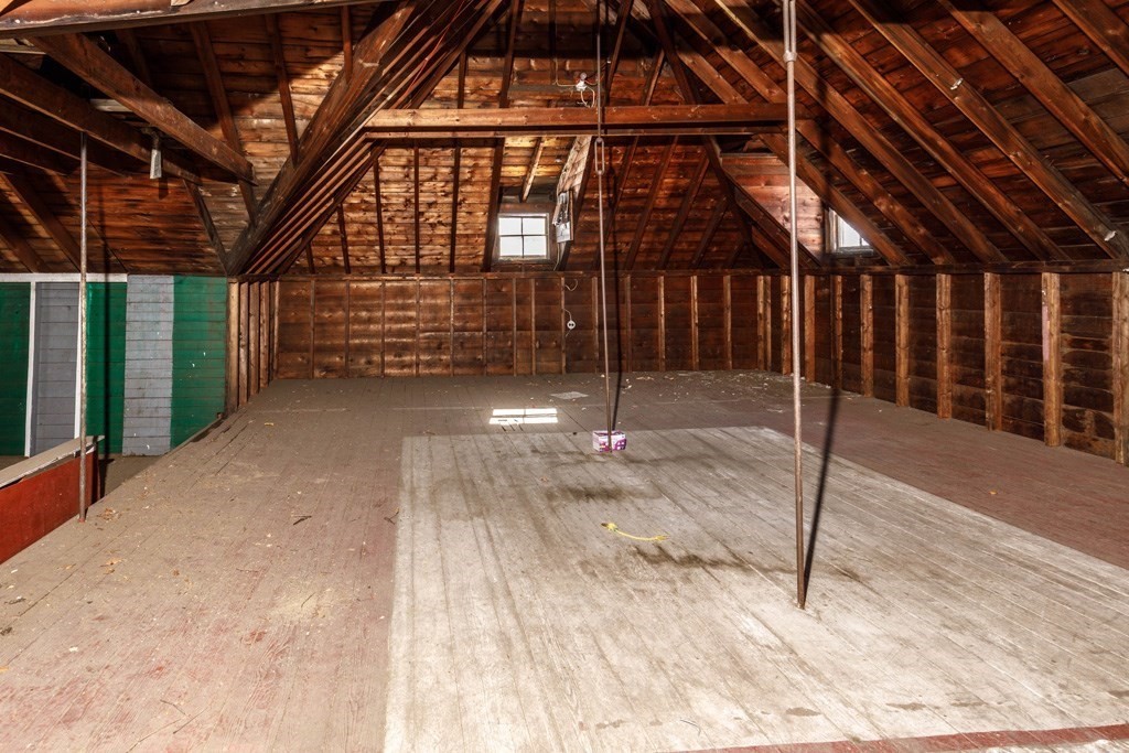 196 Chestnut Street Gardner, MA 01440 - Photo 25 of 30 a view of porch with a garage