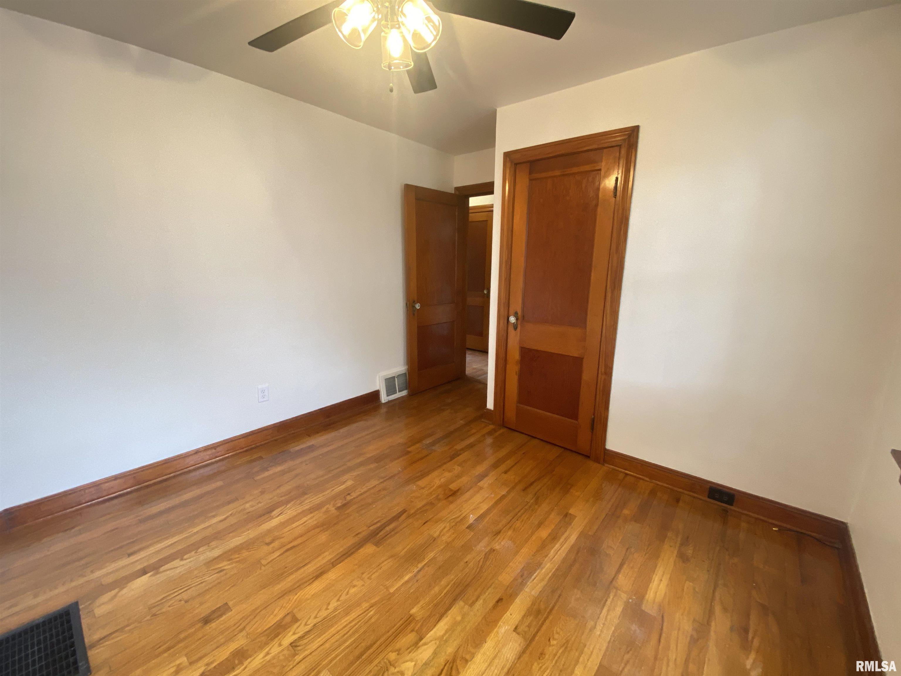 3236 South 5th Street Springfield, IL 62703 - Photo 12 of 27