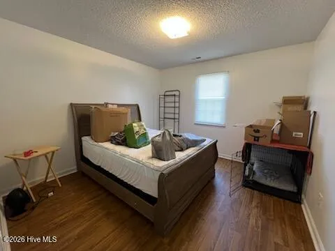 $1,000 | 1700 Wine Press Court, Midway Park, NC 28544