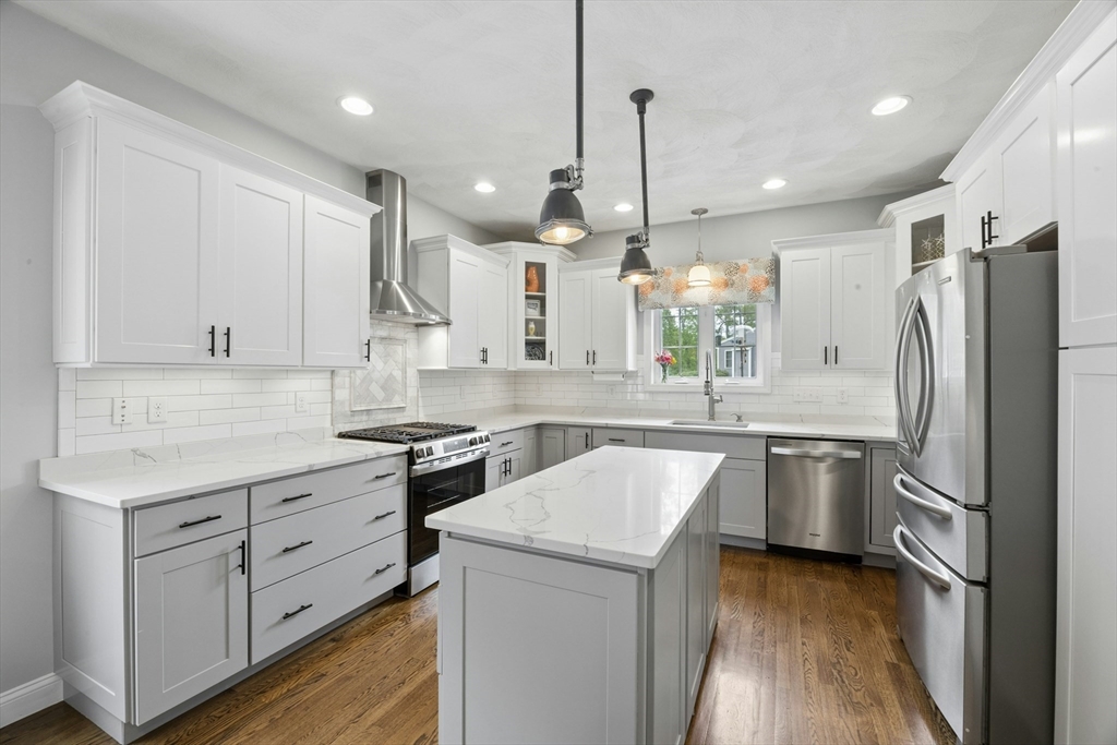 12 Forbes Road Hudson, MA 01749 - Photo 16 of 40