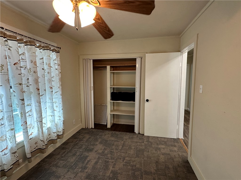 230 Lola Johnson Road Corpus Christi, TX 78418 - Photo 21 of 40 a view of an empty room and a window