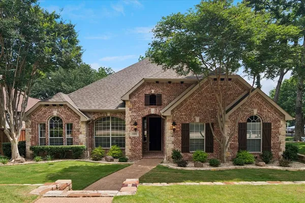 $565,000 | 1404 Greenbriar Drive, Allen, TX 75013