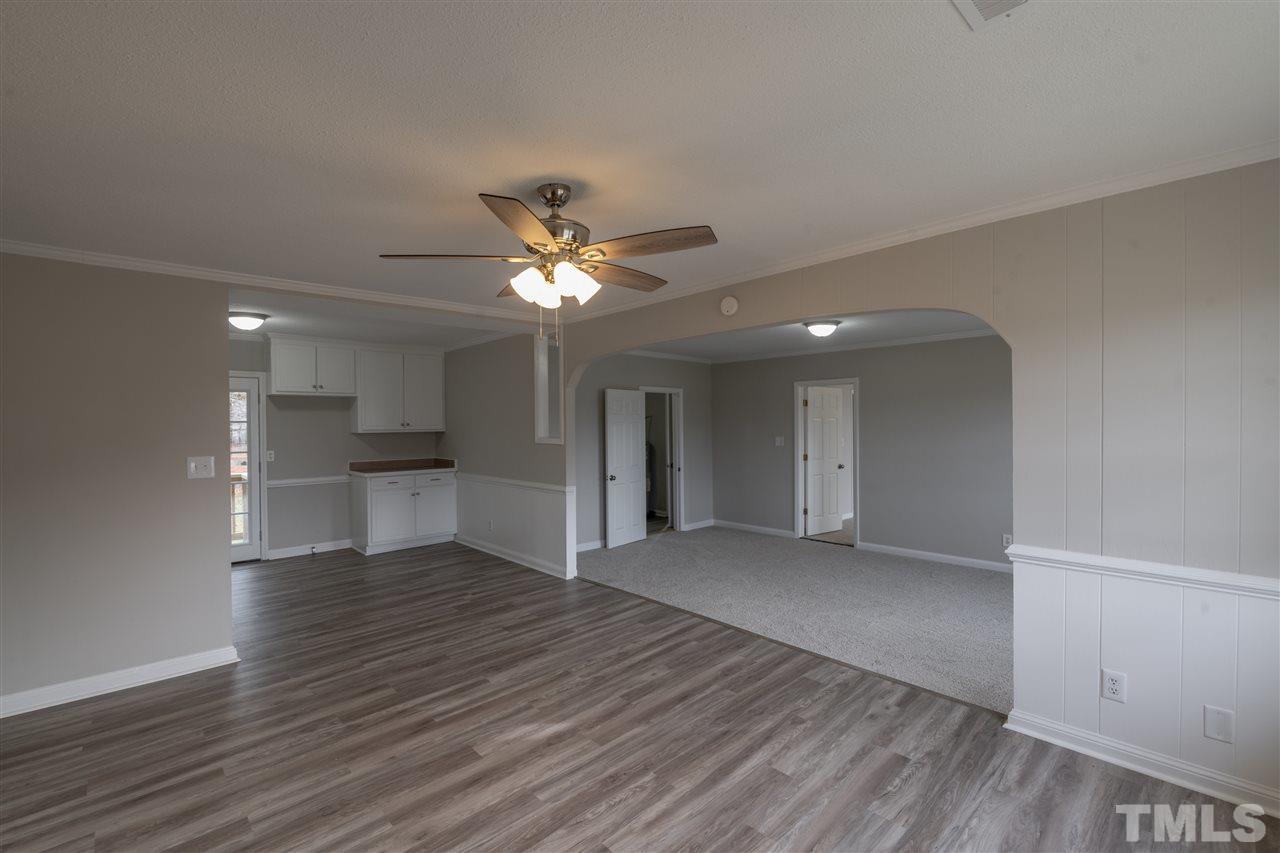 1906 Old Batten Road Selma, NC 27576 - Photo 5 of 23 Gallery Image 5
