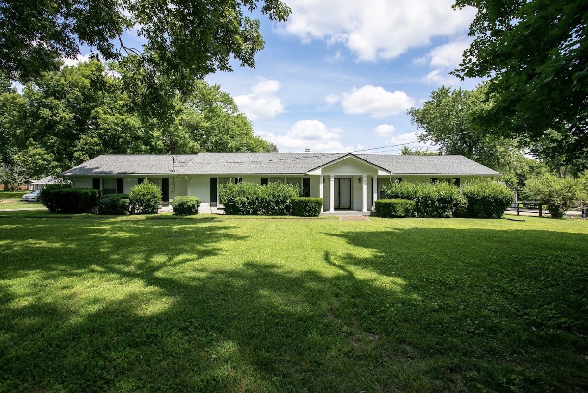223 Old Peytonsville Road Franklin, TN 37064 - Photo 2 of 5