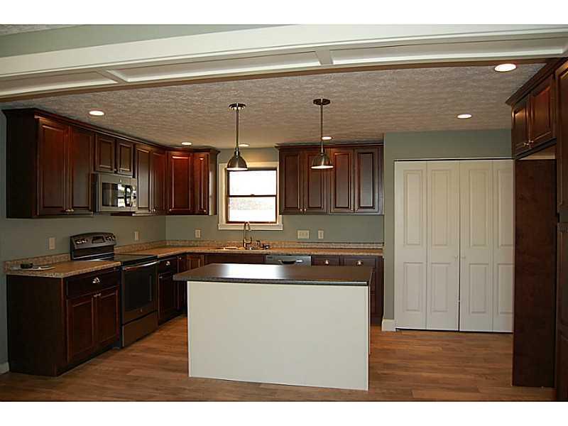 330 Kent Road Tipp City, OH 45371 - Photo 7 of 25 Gallery Image 7
