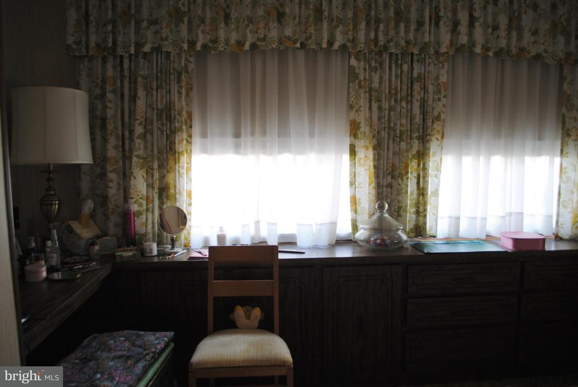 102 Park Lane Rothsville, PA 17543 - Photo 22 of 29
