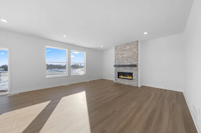 $587,750 | 565 Waterford Place, Waconia, MN 55387