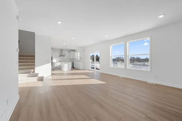 $587,750 | 565 Waterford Place, Waconia, MN 55387