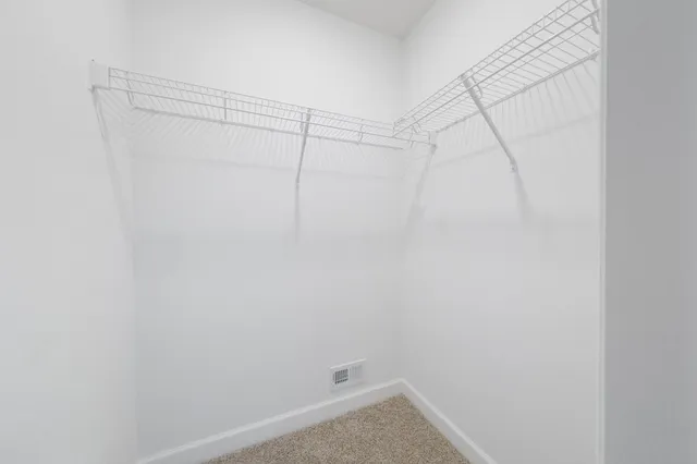 $587,750 | 565 Waterford Place, Waconia, MN 55387