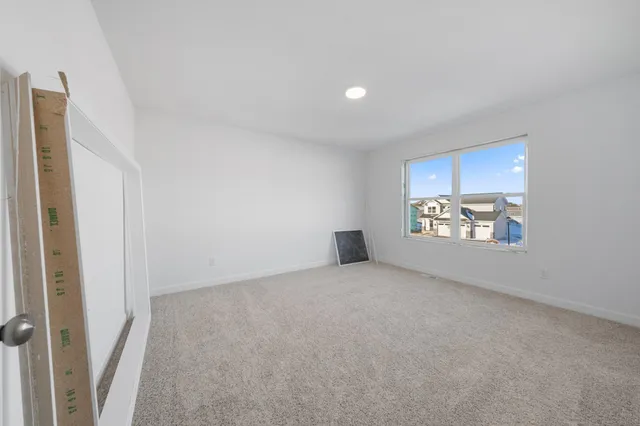 $587,750 | 565 Waterford Place, Waconia, MN 55387