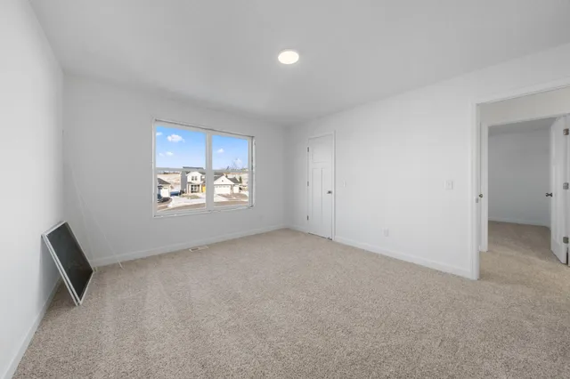 $587,750 | 565 Waterford Place, Waconia, MN 55387