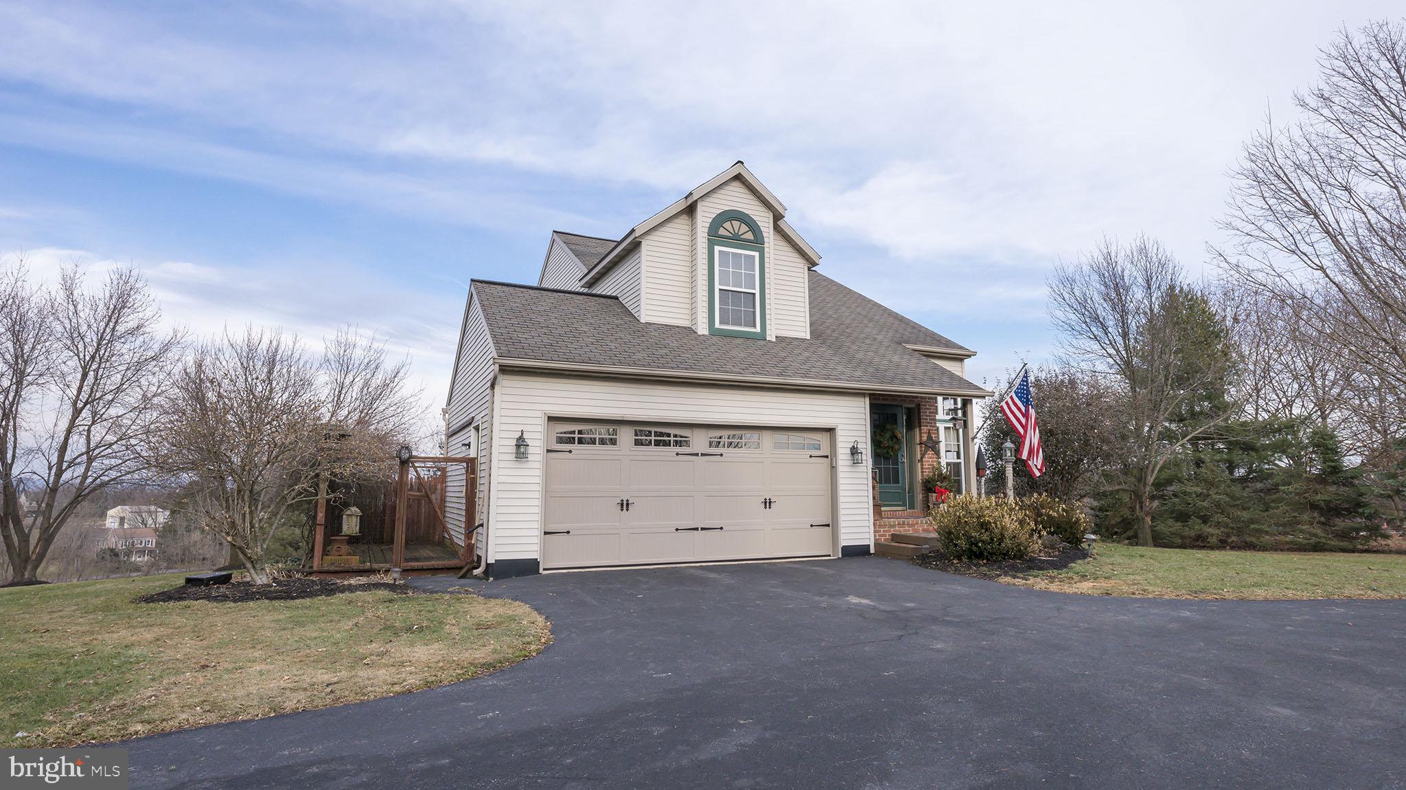 515 Owl Hill Road Lititz, PA 17543 - Photo 3 of 34