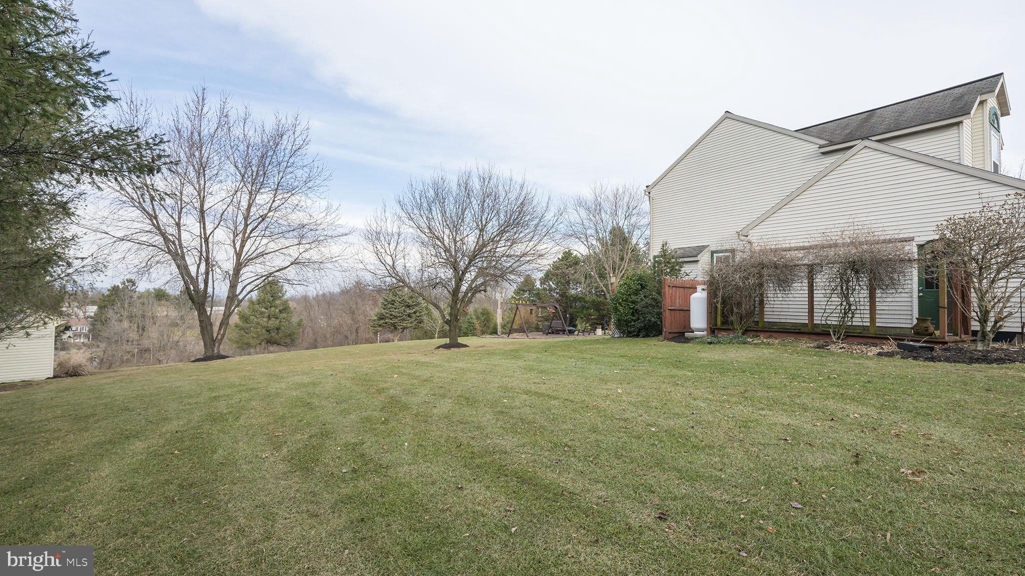 515 Owl Hill Road Lititz, PA 17543 - Photo 8 of 34