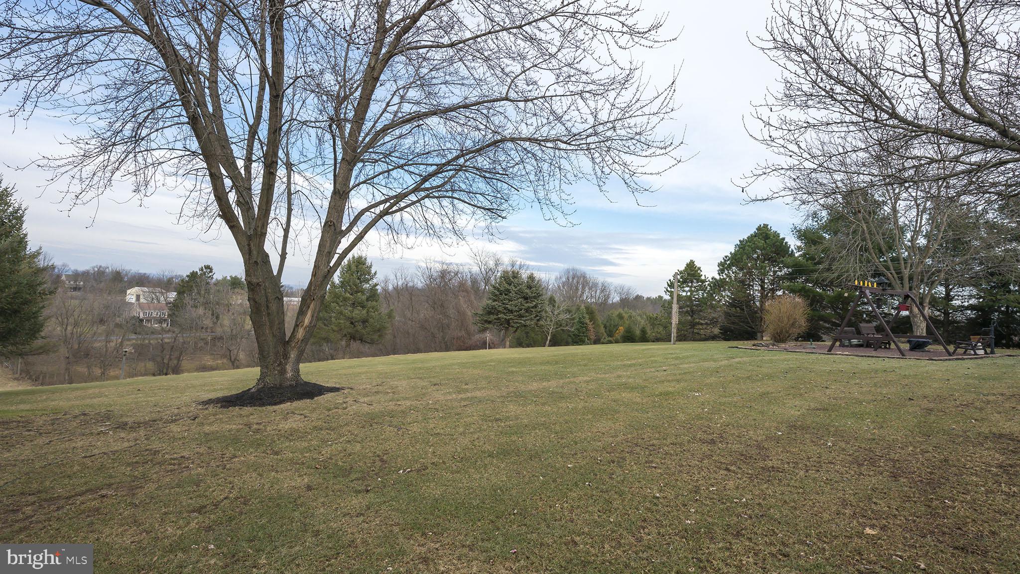 515 Owl Hill Road Lititz, PA 17543 - Photo 9 of 34