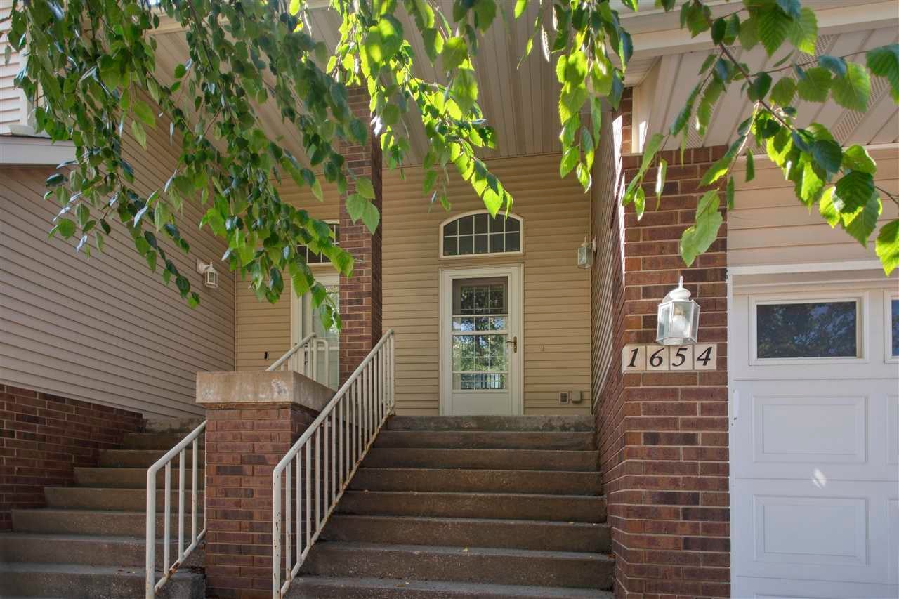 1654 Ranier Drive Iowa City, IA 52246 - Photo 3 of 33 Gallery Image 3