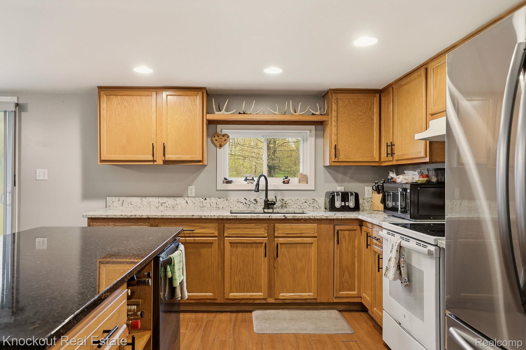 7261 Hess Road Millington, MI 48746 - Photo 13 of 45 13-web-or-mls-7261 Hess Rd Millington -13.jpg
