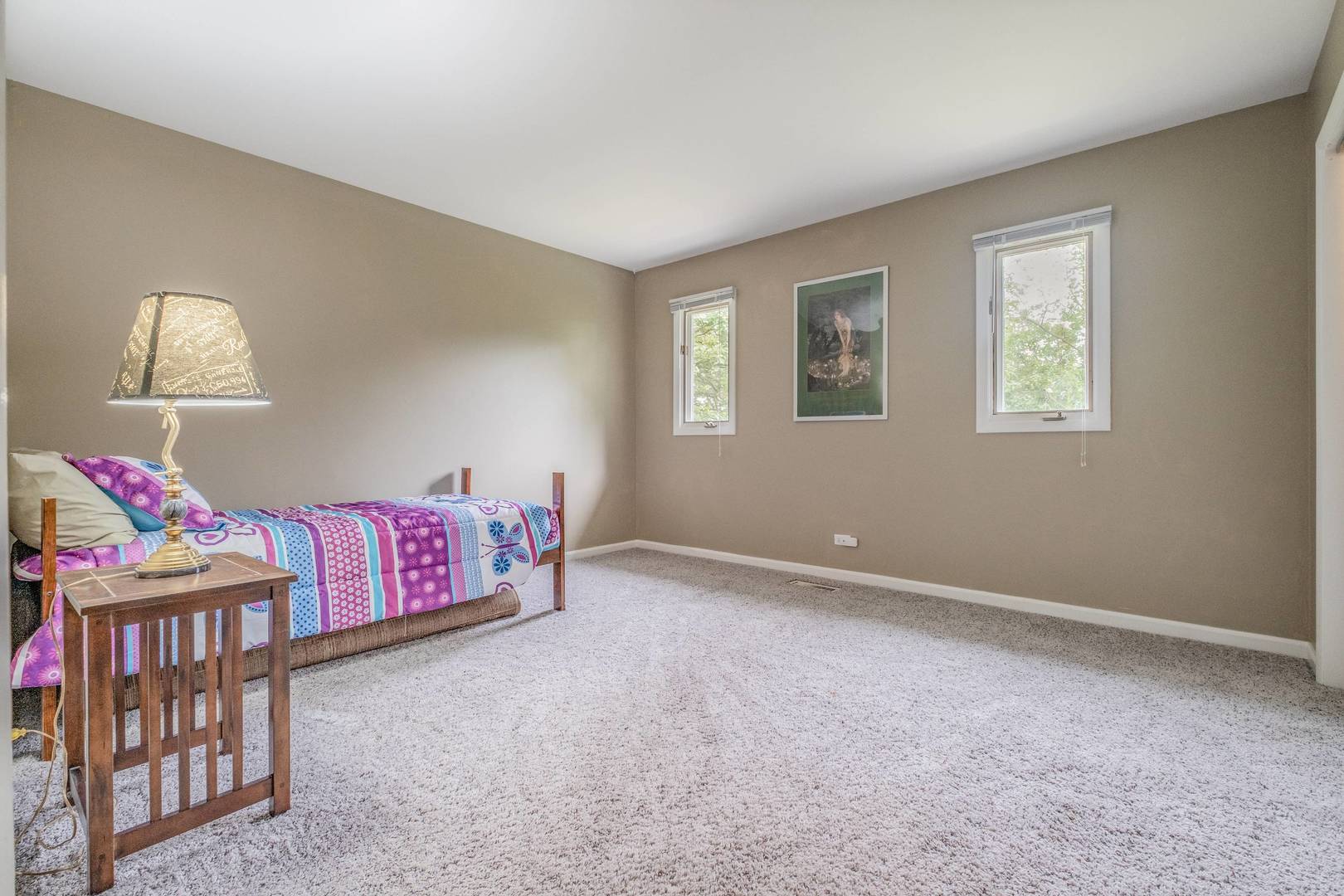 42 Little Marryat Road Trout Valley, IL 60013 - Photo 22 of 48 a living room with furniture and a window