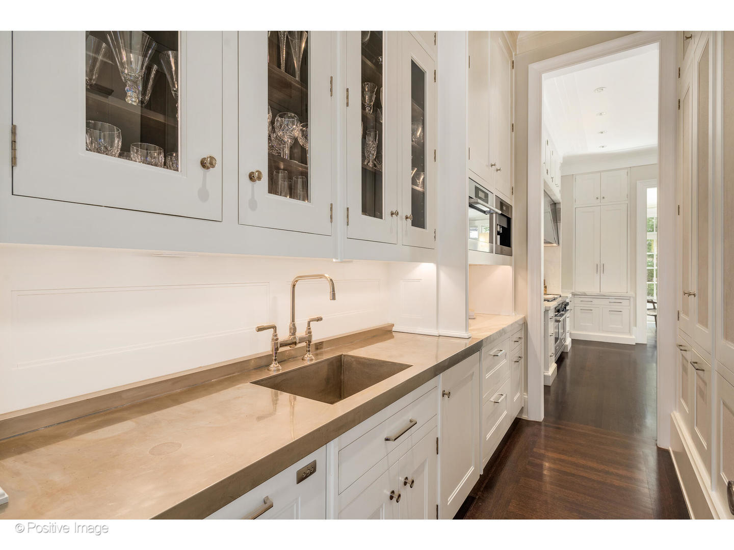 1853 North Burling Street Chicago, IL 60614 - Photo 31 of 87