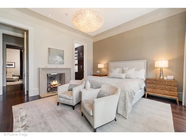 $8,995,000 | 1853 North Burling Street, Chicago, IL 60614