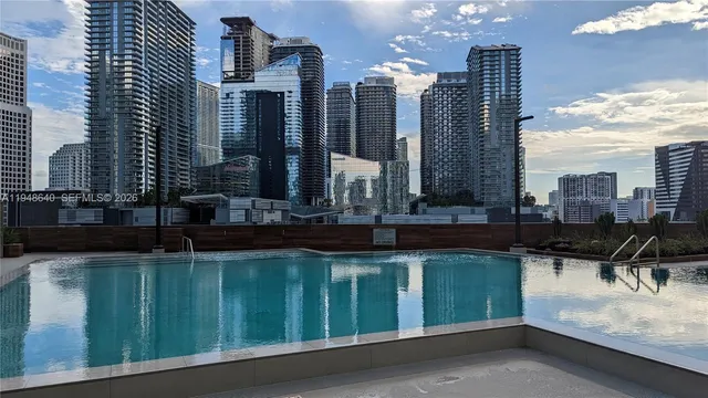 $489,000 | 350 South Miami Avenue, Unit 702, Miami, FL 33130