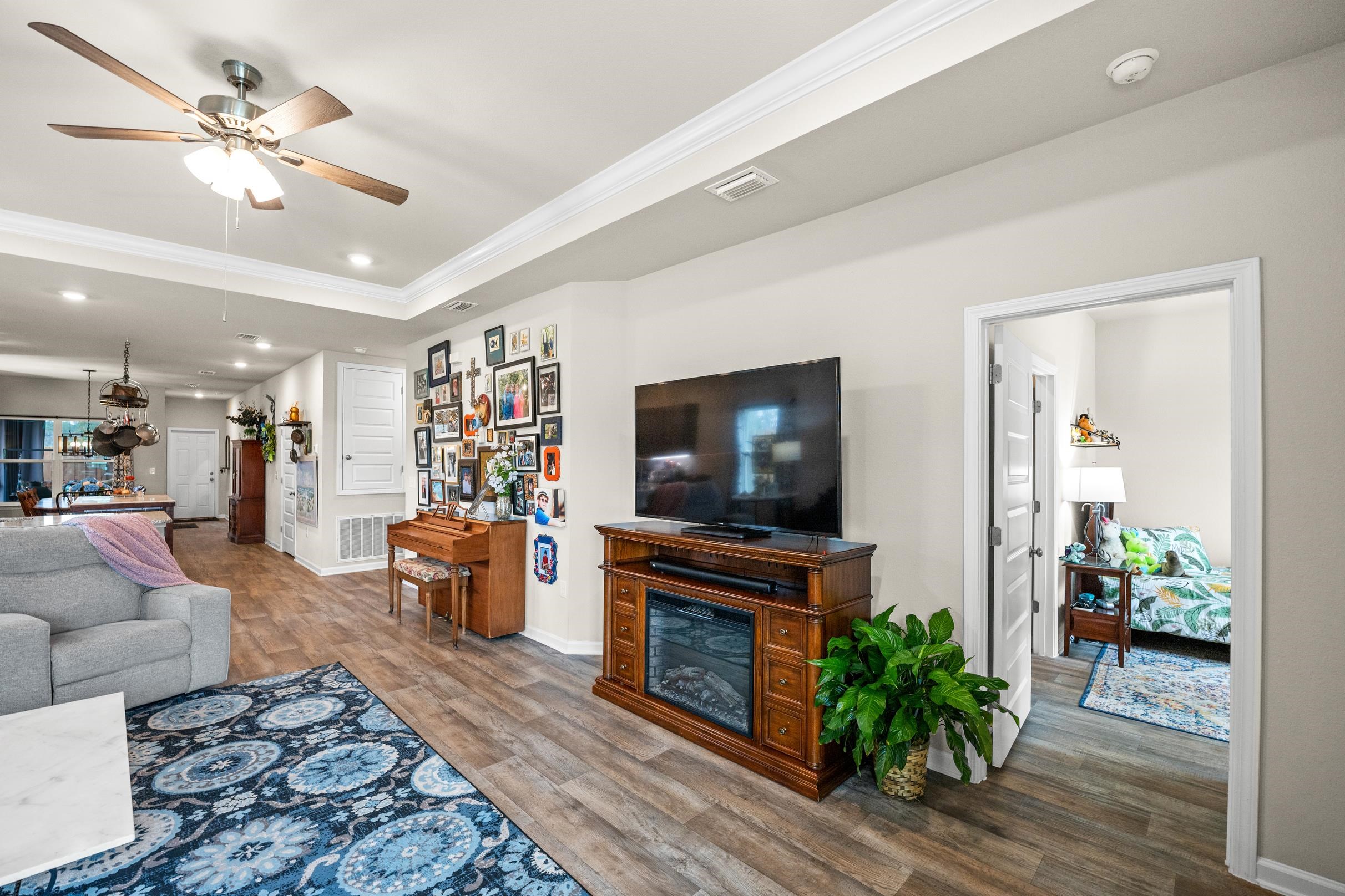 24139 Veranda Circle Elberta, AL 36530 - Photo 24 of 40 Living Room