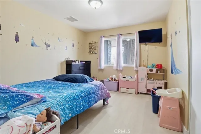 $440,000 | 10911 Caribou Avenue, Apple Valley, CA 92308