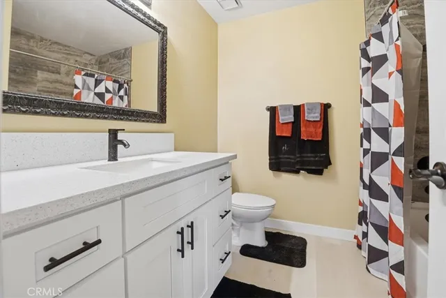 $440,000 | 10911 Caribou Avenue, Apple Valley, CA 92308