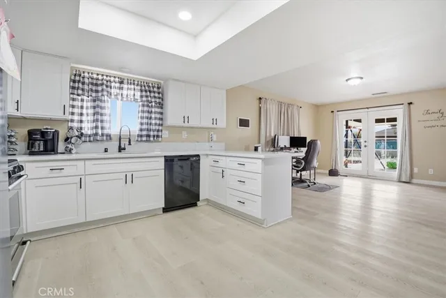 $440,000 | 10911 Caribou Avenue, Apple Valley, CA 92308