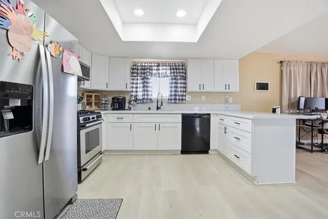 $440,000 | 10911 Caribou Avenue, Apple Valley, CA 92308