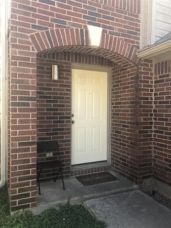 $1,750 | 9700 Sugar Hill Drive, Unit A, Austin, TX 78748